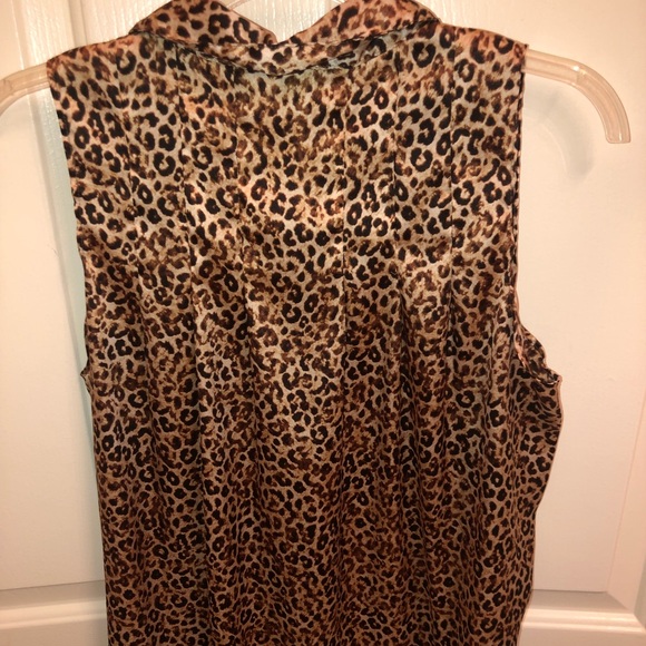 Leopard Print Top - Picture 5 of 6